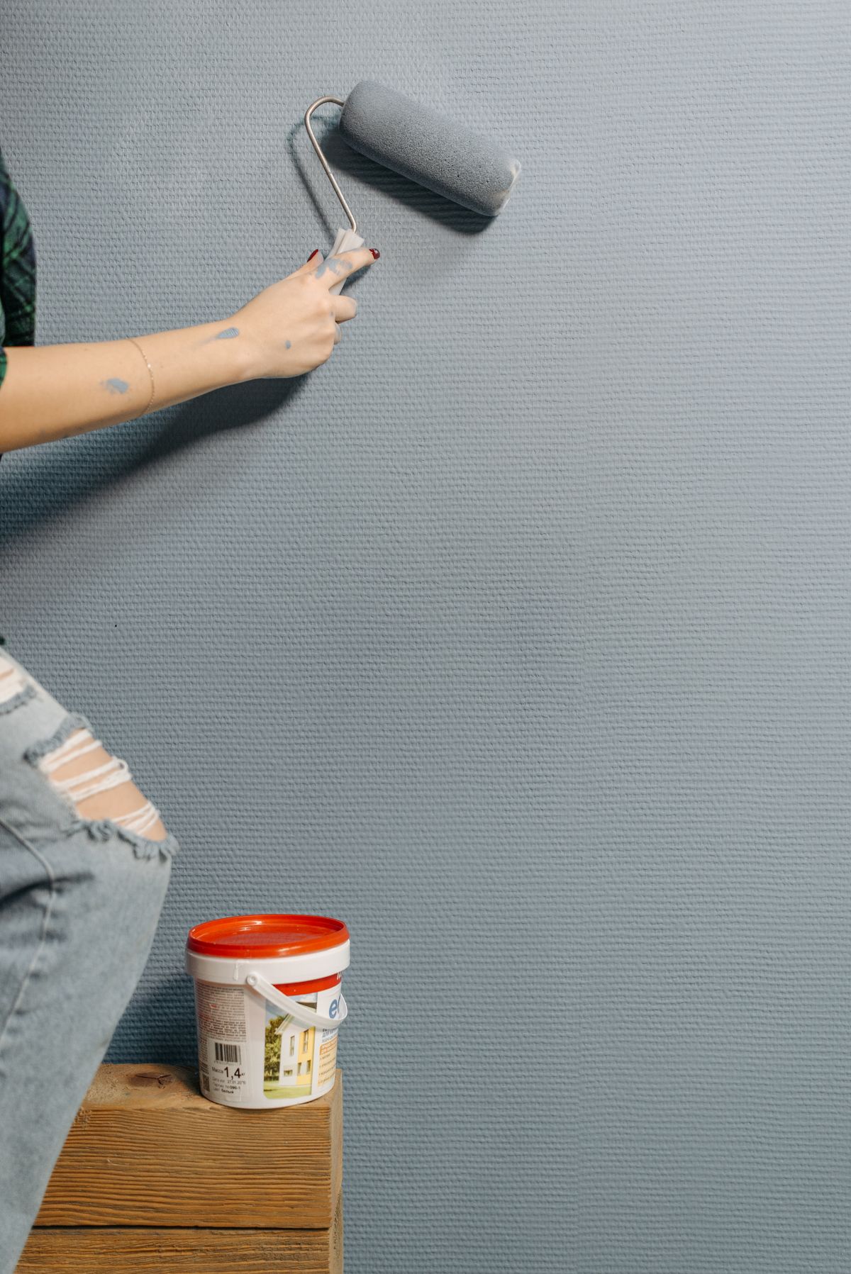 Pintura para muebles y superficies de madera: qué preparación necesita